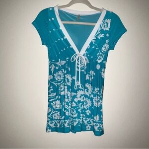 Chic Floral Teal V-Neck Blouse